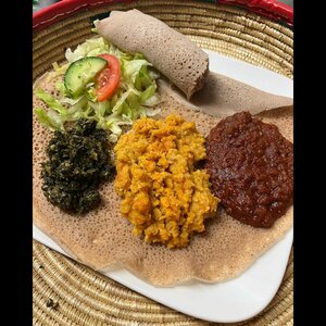 Afrikaans Restaurant Seni image 1