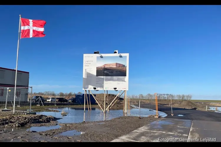 Feestelijke start bouw Bestseller: duurzaam en hypermodern distributiecentrum