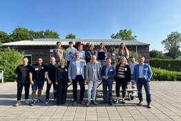 Leerlingen Aeres VMBO Lelystad nemen plaats in de directeursstoel tijdens Baas van Morgen