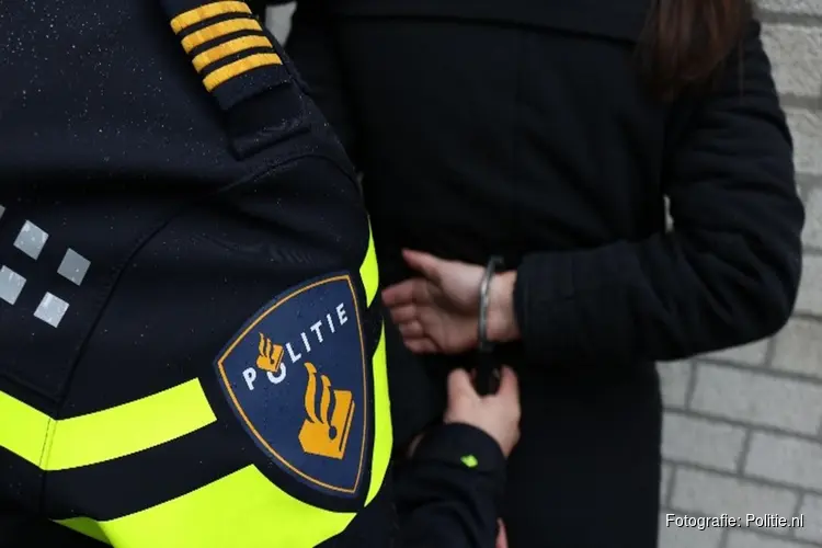 Twee jongens aangehouden voor explosie en brandstichting Lelystad