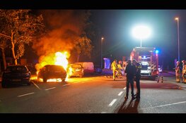 Autobrand op parkeerplaats A6