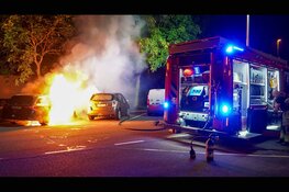 Autobrand op parkeerplaats A6
