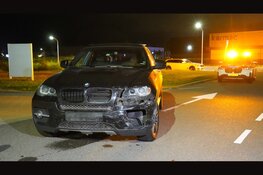 Auto slaat over de kop na mogelijke achtervolging