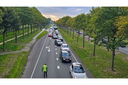 Motorrijder gewond na aanrijding met auto