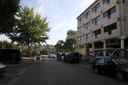 Overleden persoon aangetroffen, politie doet groot onderzoek