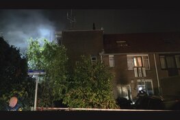 Schade en brand na explosie bij woning