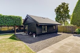 Stap binnen op Laanderweg 19 in Heerhugowaard waar wonen, werken en genieten samenkomen