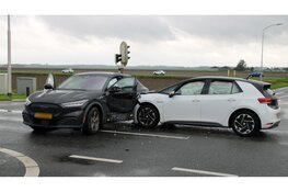 Schade na ongeval op kruising N302