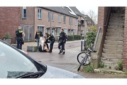 Politie houdt persoon aan na ‘verbale bedreigingen’, onderzoek naar verband met situatie op school in Lelystad
