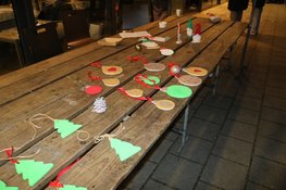 Leerlingen Aeres VMBO Lelystad organiseren kerstmarkt