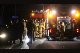 Auto te water na eenzijdig ongeval, meerdere gewonden