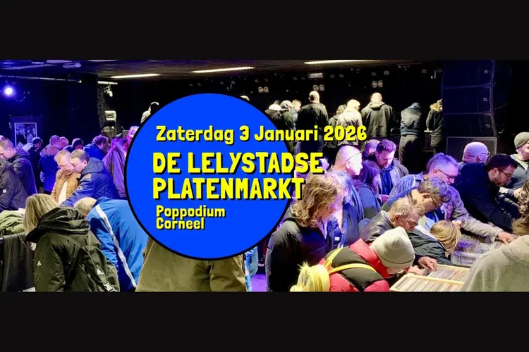 Lelystadse Platenmarkt in Poppodium Corneel
