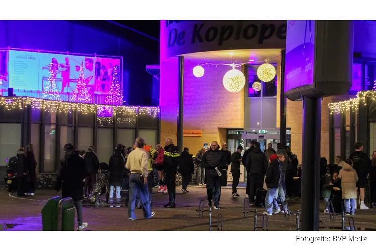 150 mensen geëvacueerd na brand in zwembad