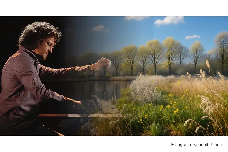 Warm luisterconcert van zanger/pianist Roon Staal in Lelystad