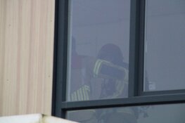 Airfrayer vliegt in brand in woning Lelystad