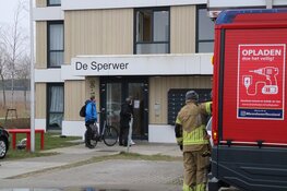 Airfrayer vliegt in brand in woning Lelystad