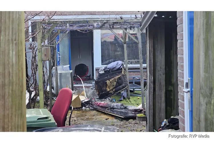 Fikse brand in woning, woning onbewoonbaar