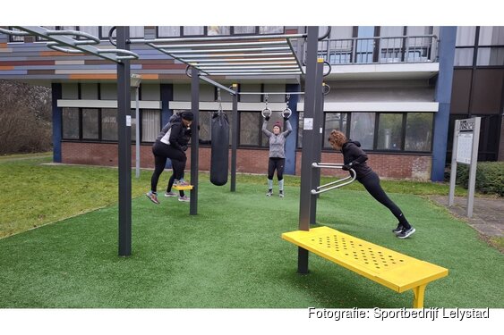 Nieuwe gratis calisthenics (combi-)lessen voor Lelystedelingen