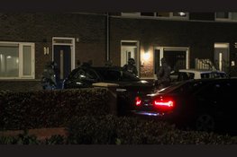 Arrestatieteam houdt persoon aan in woning Lelystad