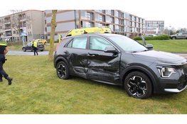 Fikse schade na ongeval op kruising in Lelystad