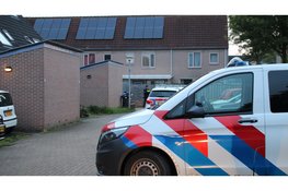 Auto beschoten op Larserdreef