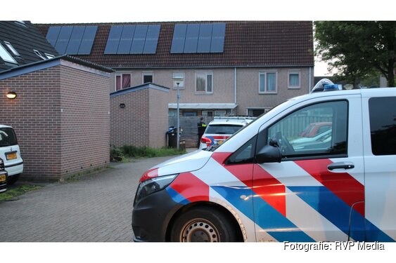 Auto beschoten op Larserdreef