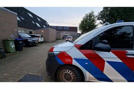 Auto beschoten op Larserdreef