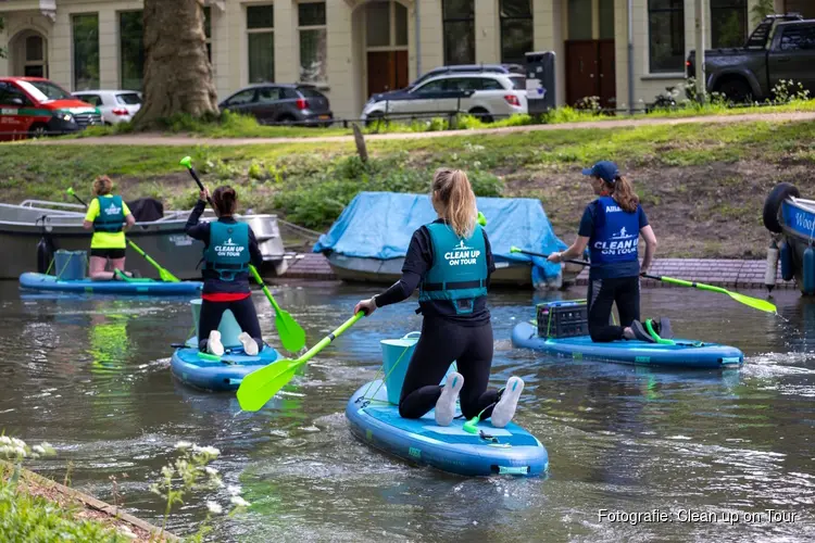 Gratis suples en ondertussen afval verzamelen in Lelystad tijdens Watertrail en Optimist on Tour