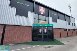 FC Dordrecht te sterk voor Almere City FC, dat verzuimt koppositie te pakken