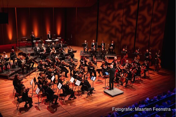 Flevolands Philharmonisch Orkest neemt bezoekers mee naar Parijs en Rusland