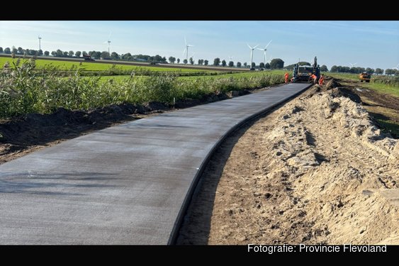 Duurzaam fietspad langs Vogelweg krijgt steeds meer vorm