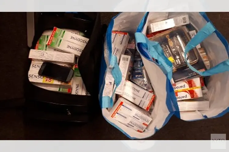 Gebitsverzorgingsproducten in trek bij mobiele bandieten