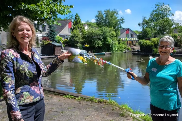 Boekje over wijk markeert 40-jarig bestaan Zoom