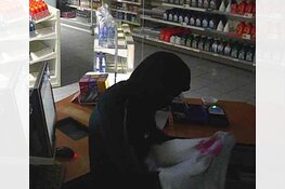 Gezocht: Diefstal uit tankstation Lelystad