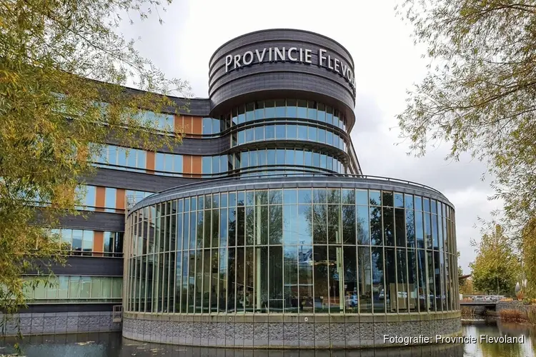 Oplossing gezocht voor strijdigheid vergunning met bestemmingsplan bij Van Peperzeel