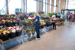 Nieuwe Albert Heijn Warande Lelystad feestelijk geopend