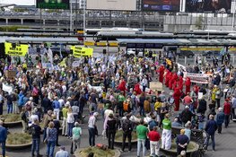 14 mei manifestatie Krimp de luchtvaart op Schiphol