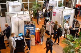 Studenten en bedrijfsleven ontmoetten elkaar tijdens Bedrijvenmarkt