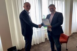 Gedeputeerde Michiel Rijsberman ontvangt titel ‘erevoorzitterschap’ voor inzet Nationaal Park Nieuw Land