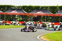 Fraai NK-podium voor Jason Duijvestijn in Strijen, vader Sebastiaan debuteert op dezelfde baan