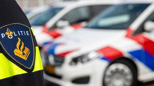Minderjarig meisje levend aangetroffen in water