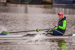 Pontos roeit vooruit met spiksplinternieuwe skiff