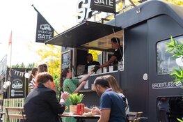 Foodtruckfestival HOPPAAA! tijdens het Pinksterweekend in het Dudokpark in Hilversum!